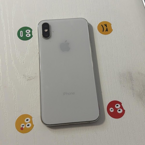 Apple iPhone Xs - Unlocked, 64 GB, Silver, A1920