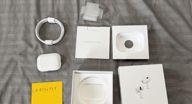 Used
													Apple AirPods Pro 2 - USB-C, photo 1 of 9