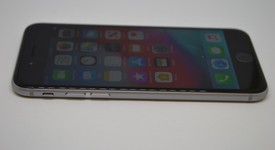 Good
													Apple iPhone 6S - Unlocked, Grey, 32 GB, A1633, photo 4 of 12