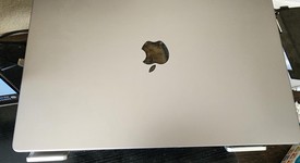 Mint
													MacBook Pro 2021 - 16" - Apple M1 Max, Gray, 1 TB, 32 GB, photo 4 of 8