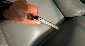 Mint
													OnePlus 15R - Charcoal Black, 256 GB, 12 GB, photo 3 of 7