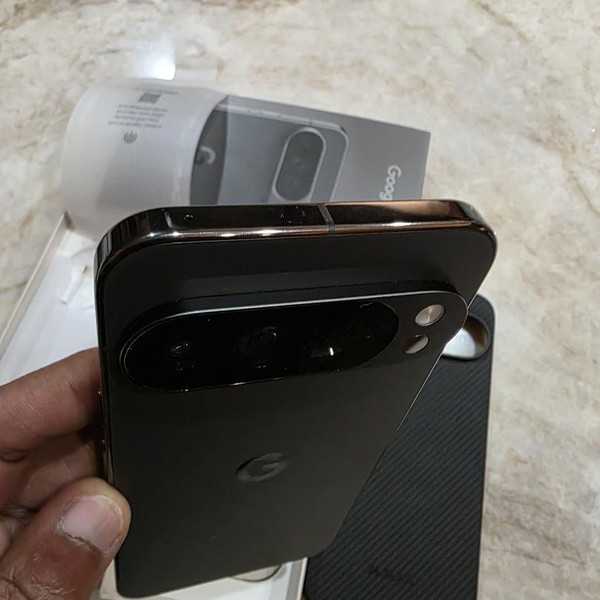 Google Pixel 10 Pro XL - Unlocked, 256 GB, Obsidian, GUL82