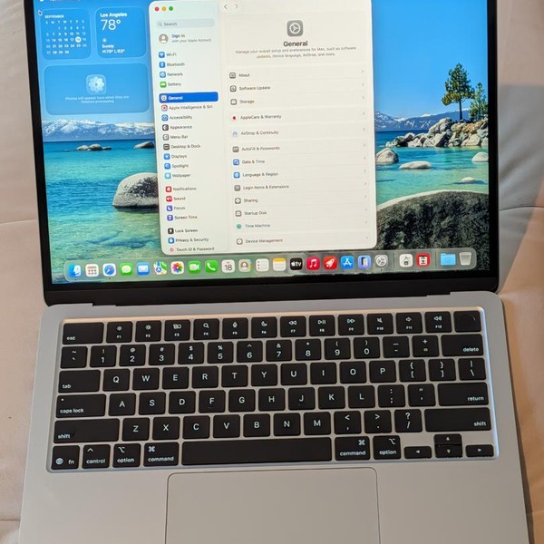 MacBook Air 2025 (M4) - 13 inch - 256 GB, Sky Blue, 16 GB, Apple M4