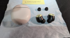 Used
													Google Pixel Buds Pro - Lemongrass, photo 2 of 3