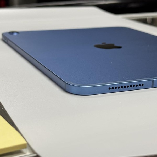 Apple iPad (11th Gen) - Unlocked, 128 GB, Blue, A3355