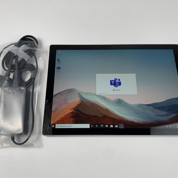 Microsoft Surface Pro 7 Plus - 128 GB, Platinum, 8 GB, Intel Core i3, Wi-Fi