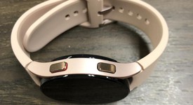 Good
													Samsung Galaxy Watch4 - T-Mobile, Gold, 40mm, photo 2 of 4
