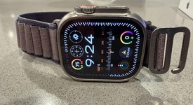 Mint
													Apple Watch Ultra 2 49mm - Unlocked, Natural, A2986, photo 4 of 10