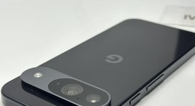 Good
													Google Pixel 9 - Unlocked, Obsidian, 128 GB, 12 GB, G2YBB, photo 3 of 6