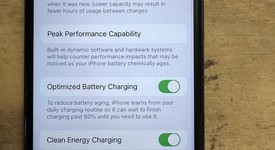 Fair
													Apple iPhone SE 3rd Gen 2022 - T-Mobile, Midnight, 64 GB, A2595, photo 2 of 11