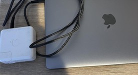 Good
													MacBook Pro 2017 (No Touch Bar) - 13" - I5, Gray, 128 GB, 8 GB, photo 4 of 5