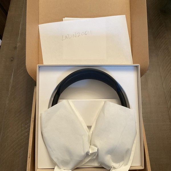 Apple AirPods Max - Gray