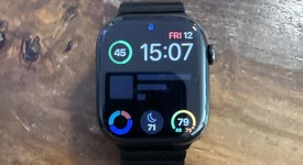 Mint
													Apple Watch Series 10 46mm - Unlocked, Black, A3003 - Cellular, Aluminum, photo 1 of 8