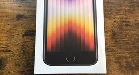 New
													Apple iPhone SE 3rd Gen 2022 - Unlocked, Midnight, 64 GB, A2595, photo 1 of 5