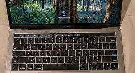 Good
													MacBook Pro 2019 - 13" - I5, Gray, 128 GB, 8 GB, photo 2 of 10