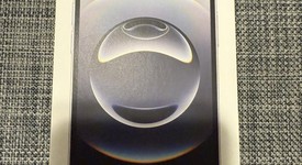 New
													Apple iPhone 16e - Unlocked, White, 128 GB, A3212, photo 4 of 5