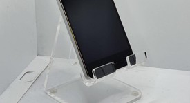 Fair
													Google Pixel 2 - Verizon, Blue, 64 GB, Verizon Edition, photo 4 of 4