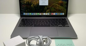 Good
													MacBook Pro 2020 - 13" - Apple M1, Gray, 256 GB, 8 GB, photo 1 of 6