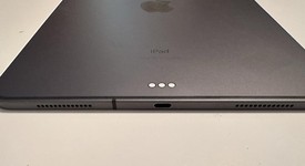 Good
													Apple iPad Pro 11" 2018 - Unlocked, Gray, 64 GB, A2013, photo 4 of 6