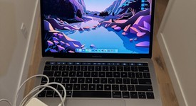Good
													MacBook Pro 2016 (With Touch Bar) - 13" - Gray, 512 GB, 8 GB, photo 3 of 6