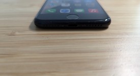 Good
													Apple iPhone SE 3rd Gen 2022 - Unlocked, Midnight, 128 GB, A2595, photo 4 of 14