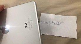 Good
													Apple iPad Mini - Unlocked, White, 16 GB, photo 3 of 3