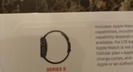 New
													Apple Watch Series 5 40mm - Unlocked, Black, A2094 Cellular, Stainless Steel, photo 2 of 2