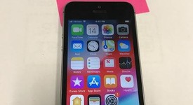 Good
													Apple iPhone SE 1st Gen 2016 - Verizon, Grey, 16 GB, A1662, photo 1 of 6
