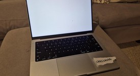 Fair
													MacBook Pro 2021 - 14" - Apple M1 Pro 8-core, Gray, 512 GB, 16 GB, photo 1 of 9