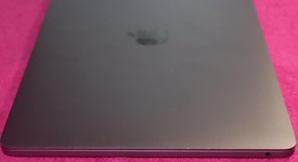 Good
													MacBook Pro 2020 - 13" - I5, Silver, 256 GB, 16 GB, photo 4 of 11