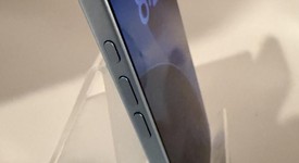 Mint
													Apple iPhone 17 - AT&T, Mist Blue, 256 GB, A3258, photo 3 of 17