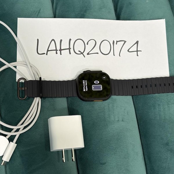 Apple Watch Ultra 3 49mm - Unlocked, Black, A3281