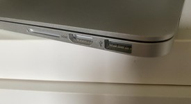 Good
													MacBook Pro 2015 (Retina) - 13" - Silver, 256 GB, 8 GB, photo 5 of 9