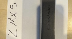 New
													Samsung Galaxy S25 Ultra - Unlocked, Black, 512 GB, 12 GB, SM-S938U1, photo 2 of 3