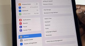 Good
													Apple iPad Pro 9.7" - Unlocked, Gray, 32 GB, A1674, photo 4 of 15