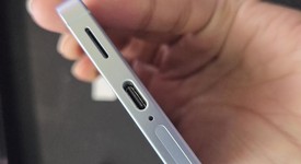 Mint
													Samsung Galaxy S25 - Spectrum, Icy Blue, 128 GB, 12 GB, SM-S931U, photo 5 of 7