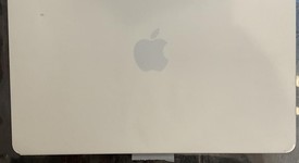 Mint
													MacBook Air 2025 (M4) - 13" - Apple M4, Starlight, 256 GB, 16 GB, photo 2 of 5