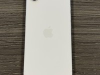 Apple iPhone 16e