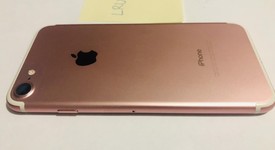 Good
													Apple iPhone 7 - Unlocked, Rose Gold, 32 GB, A1660, photo 4 of 9