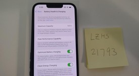 Mint
													Apple iPhone 13 - Unlocked, Midnight, 128 GB, A2482, photo 3 of 10