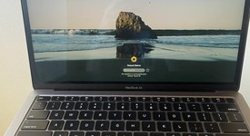 Good
													MacBook Air 2020 - 13" - Apple M1, Gray, 256 GB, 8 GB, photo 4 of 13