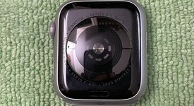 Mint
													Apple Watch Series 4 44mm - Silver, A1978 - GPS, Aluminum, photo 4 of 12