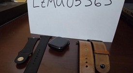 Good
													Apple Watch Series 8 45mm - Unlocked, Midnight, A2774 - Cellular, Aluminum, photo 3 of 3