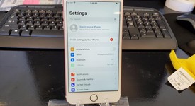 Good
													Apple iPhone 7 Plus - AT&T, Rose Gold, 128 GB, 3 GB, A1784, photo 1 of 8