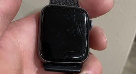 Fair
													Apple Watch SE 1st Gen 40mm - Gray, A2351 - GPS, Nike, photo 5 of 5