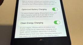 Fair
													Apple iPhone SE 3rd Gen 2022 - Unlocked, Midnight, 64 GB, A2595, photo 2 of 9