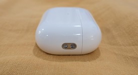 Used
													Apple AirPods Pro 2 - USB-C, photo 3 of 13