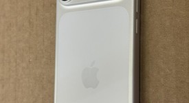 Mint
													Apple iPhone 17 Pro - AT&T, Silver, 256 GB, A3256, photo 3 of 5