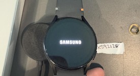 Mint
													Samsung Galaxy Watch FE - Unlocked, Black, 40 mm, photo 1 of 6