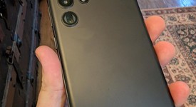 Good
													Samsung Galaxy S22 Ultra - T-Mobile, Black, 128 GB, 8 GB, SM-S908U, photo 1 of 5